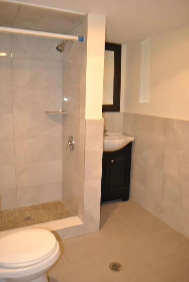 Casa de hóspedes L3-Lower Level 1Bedroom Apt Newark Down Town